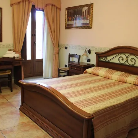 Il Castello Dei Templari Bed and breakfast Pietrelcina