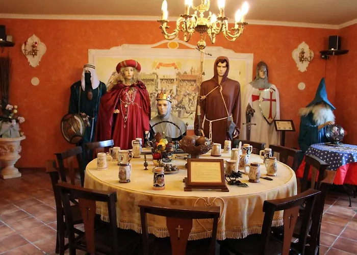 Il Castello Dei Templari 3* 피에트렐치나